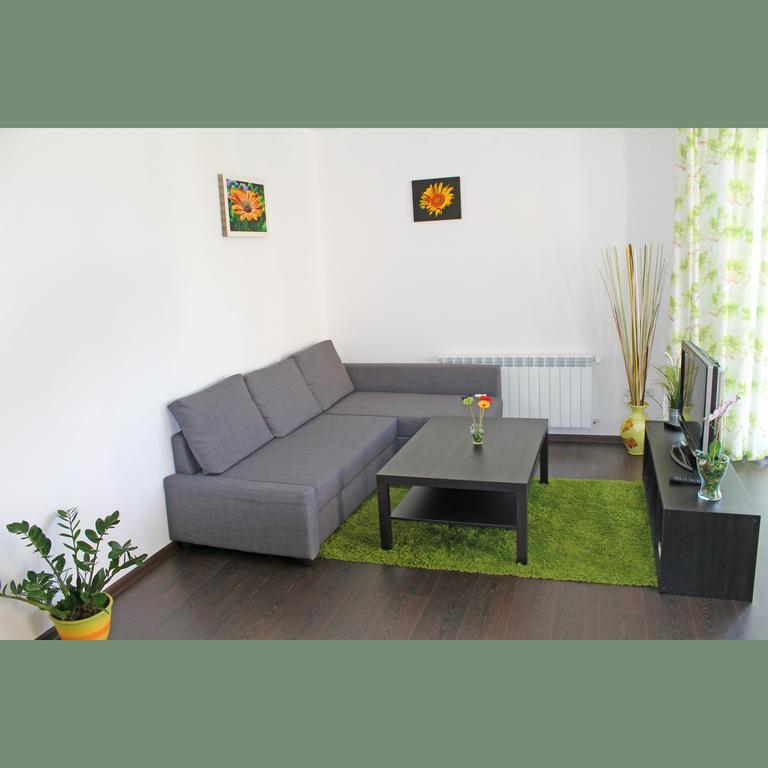 Flora Apartment Centrum Sofia Zimmer foto